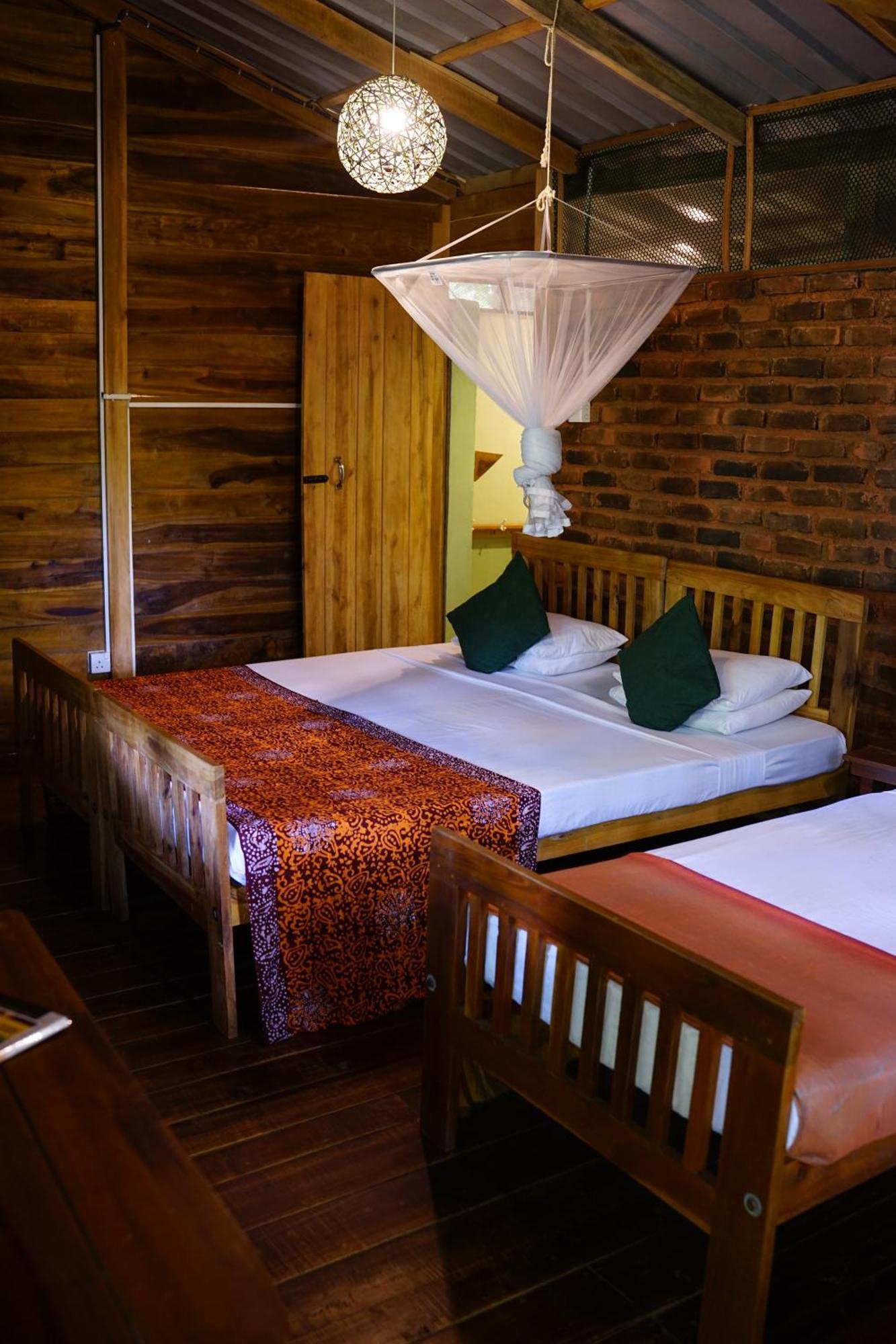 Polwaththa Eco Lodges Дигана Экстерьер фото